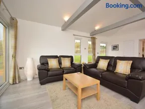 3 Bed in Bridgwater oc-56284 - Image 4