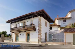 La casa de allá Apartamentos rurales en Camoca Asturias - Image 4