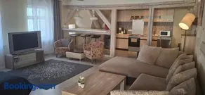 Studio Apartment, Free Parking - Image 1