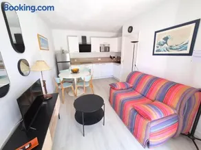 AGREABLE APPARTEMENT REFAIT A NEUF DANS UNE RESIDENCE DE VACANCES - Image 3