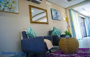 Apex Boutique Hotel - Image 2