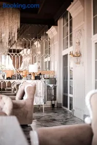 Hotel Aristocrat - Image 4