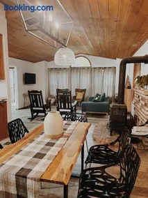 Lovely Home in Pollock Pines with Hot Tub - Image 2
