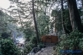 Storm Cove Suites - Image 2