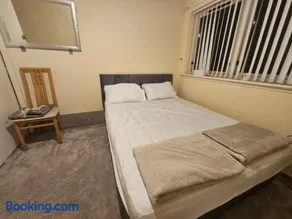 Nad's Guest house - Image 3