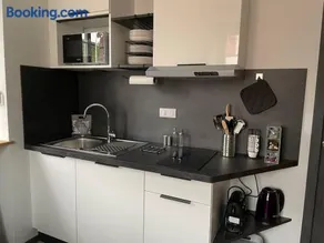 Studio 3 étoiles avec grand JACUZZI PRIVÉ - Image 4