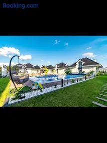 Family Resort Ustka - Domki dwupoziomowe z basenem , sauna , balia - Image 2