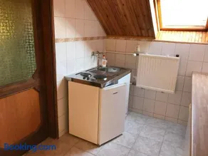 PBJ Apartman - Image 4