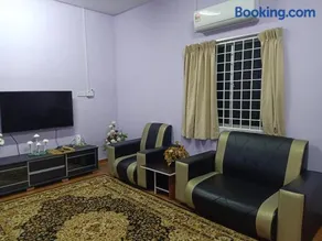 Aliza Scawa Homestay - Image 2