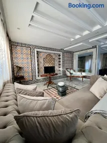 Dar Émeraude Charm and Pool in La Marsa - Image 2