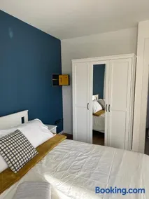 Blue Suite - Image 2