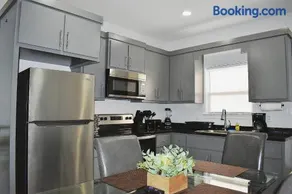 Weslaco Apt C 1 - Image 5