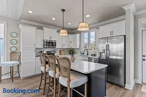 Oak Island Escape with Pool and Steps to Beach - Image 3