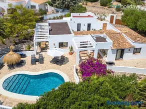 Villa Mesunari by Hmr Holidays - Image 2