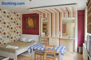 Wood Creek Apartments - Image 5