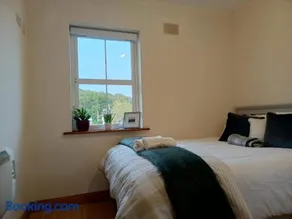 Flat in centre of Strokestown - Image 5
