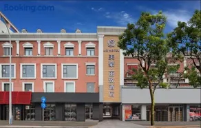 Mehood Lestie, Nantong Haohe Scenic Area South Street - Image 1