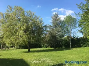 Chambre avec balcon et salle de bains privée - Image 3