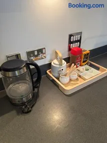Modern flat - Image 2