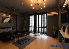 Dlf Relax inn Stays - Image 1