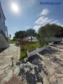 Eva Apartments - Image 1