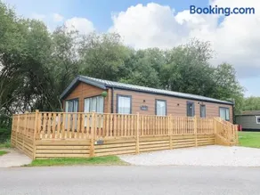 Barney's Retreat - Image 2