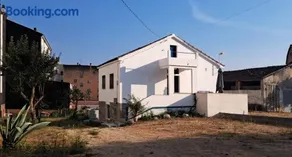 Cesarina Urban House - Image 1