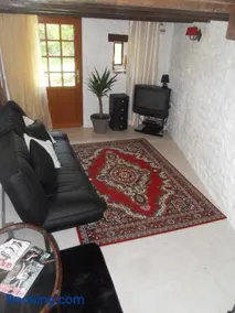 Orchard View Gite - Image 3