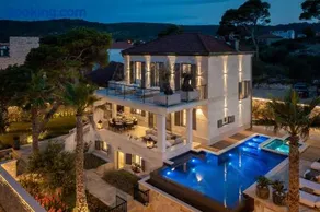 Spacieuse maison de vacances avec barbecue, piscine privée et terrasse | À côté de la plage - Image 2
