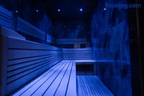 VILA Neptun Jacuzi SPA - Image 1