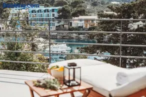 SOL luxury residence near the beach with shared heated pool - Image 4