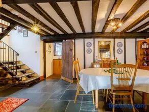 Hope Cottage - chocolate box thatch in Chittlehampton, North Devon - Image 4
