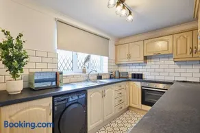 Host Stay Joffre Avenue - Image 3