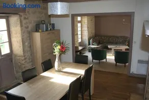 Villa charmante à Montfaucon avec piscine privée - Image 2