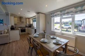 Teal Lodge Cornwall - hot tub, indoor pool, near Perranporth - Image 5