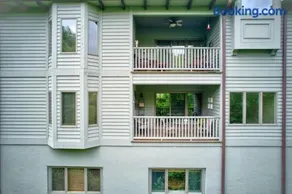 Chetola: Berkshires 3 - Image 5
