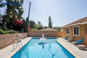 Blue Lagoon | Pool | Games | Close to DT - Image 3