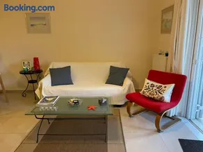Apartment with gardens (ideal for surfers) - Image 3