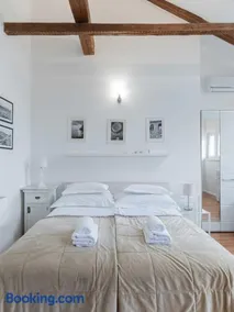 Apartment The Charm - Image 1