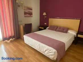 Hotel Equo Aranjuez - Image 5