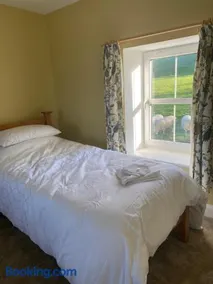 Farm Cottage in Clonakilty - Image 1