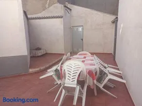 Casa antigua en Navahermosa - Image 3