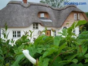 Weir Cottage - Image 2
