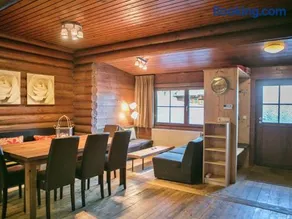 Family chalet with garden & terrace - Image 3