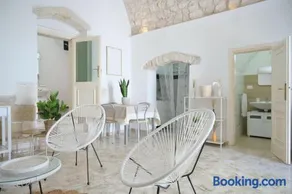 A L Tourist House - La Corte Bianca - La Torre Blu - Image 3