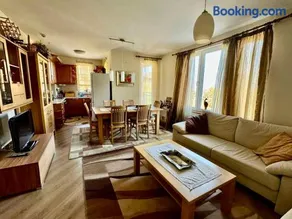 Pirin Golf View Apartment Bansko - Image 3
