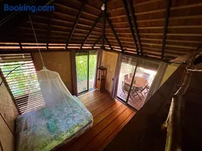 Te Ava Iti Bungalows Lagoon View & Beach Access - Image 5