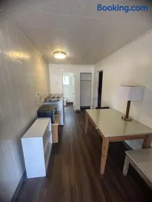 Union Avenue Motel - Image 4