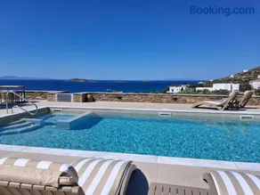 ELIA PRIVILEGED SUITES Andros ΑΝΔΡΟΣ - Image 1
