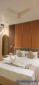 Hotel Vaishno Regal - Image 1